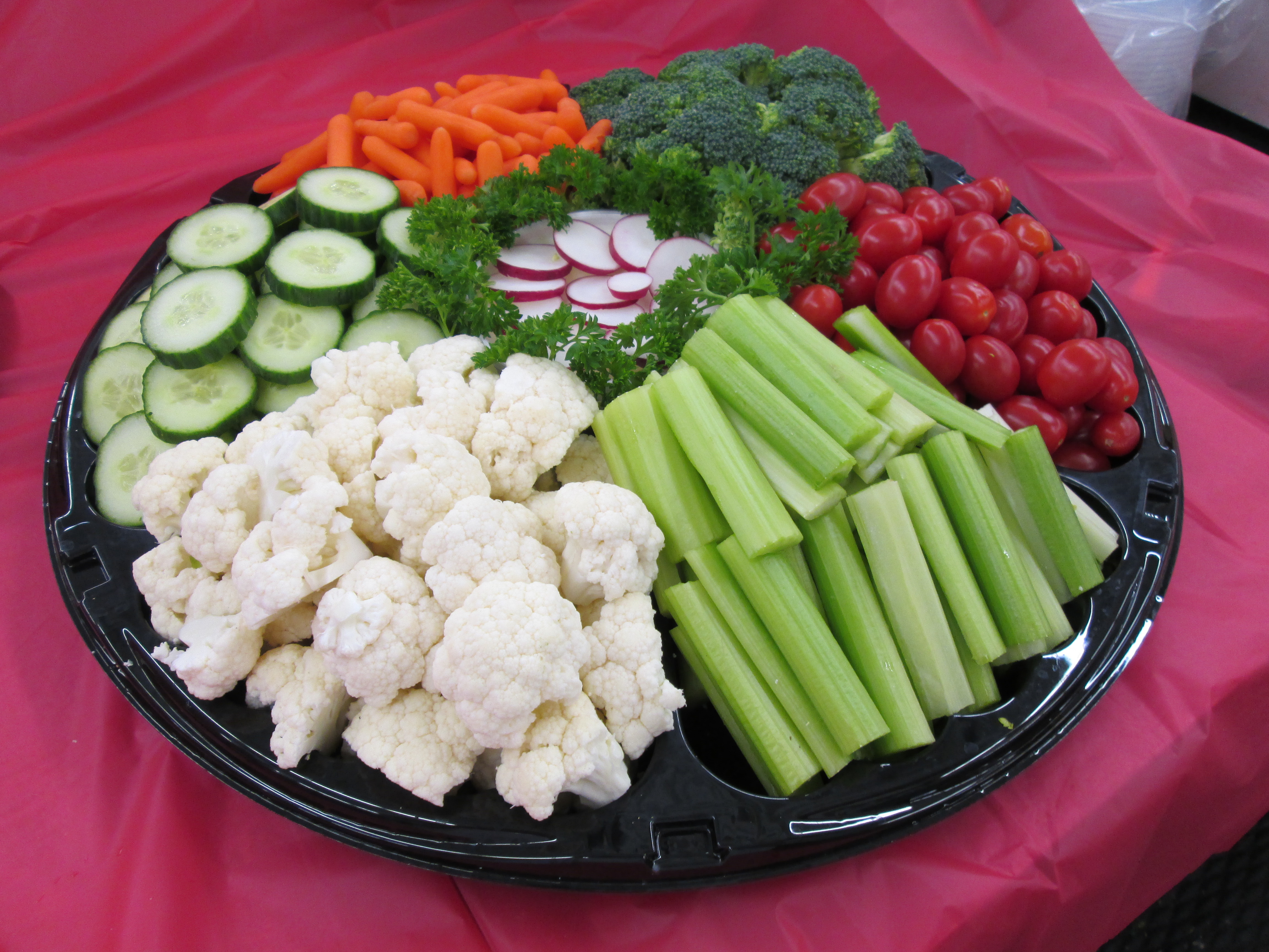 18-vegetable-tray-fredericton-co-op